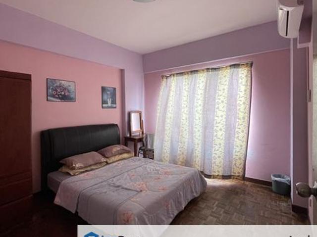 Sunshine Bay Resort