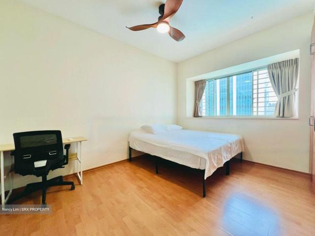 Sunshine Plaza D7, Apartment