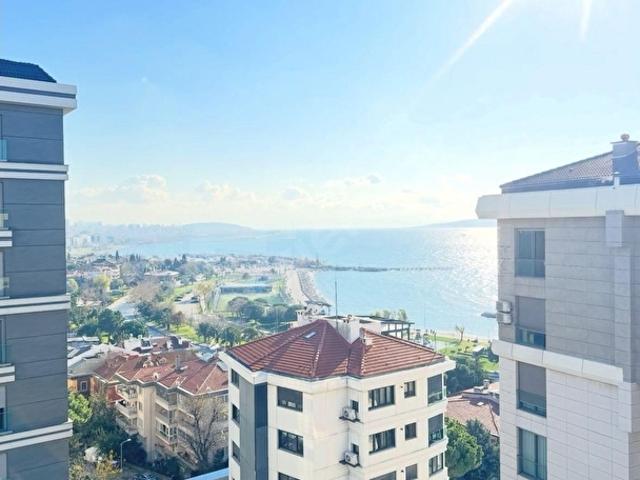 SUADİYE SAHİLDE DENİZ MANZARALI ARMADA'DAN SIFIR BİNADA 5+1