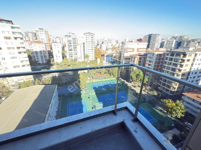 Suadiye Bağdat Caddesi 3+1 Balkonlu Lüks Satılık Daire