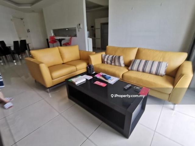 Suasana Bangsar, Bangsar