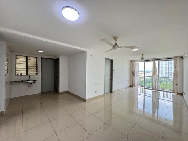 Suasana Lumayan Condominium Bandar Sri Permaisuri Blok B