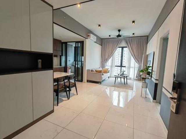 Suasana Utropolis Batu Kawan Fully Furnished