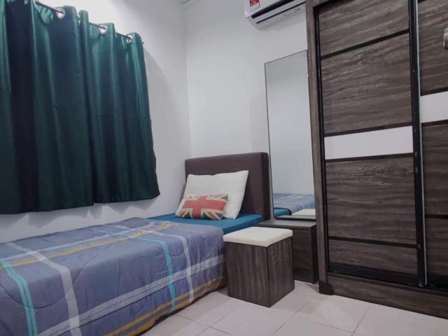 Subang Bestari LOW DEPOSIT COZY Single Aircond Room For Rent 有房出租 ℕℂ &