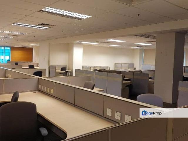 Subang Jaya Usj 1 First Floor Office Well Kept & Move In Condition