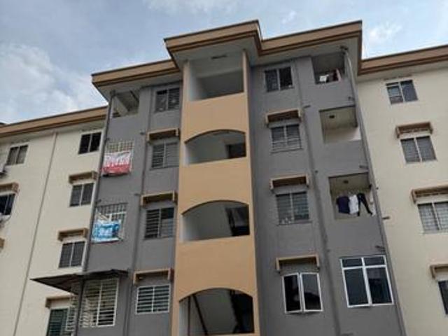 Subang Jaya Good Year Court 3 USJ 7 Next to LRT