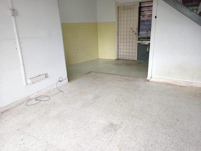 Subang Jaya SS19 Double Storey Terrace House Freehold For Sale