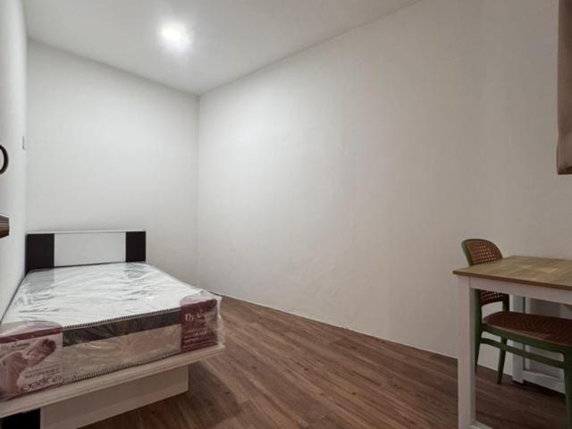 SUBANG PERMAI NEW SWING & PILLOW CO LIVING AIRCOND SINGLE ROOM FOR RENTNEAR TO SUBANG AIR PORT,BUKIT JELUTONG,SEKSYEN