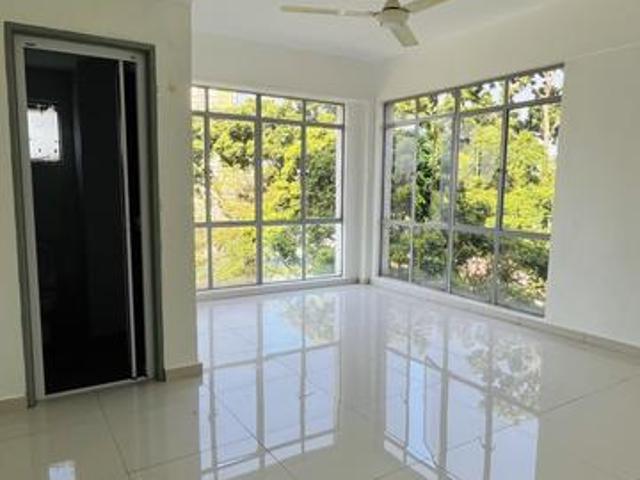 Subang Ville Aman Condo 8 mins Drive to Sunway Pyramid