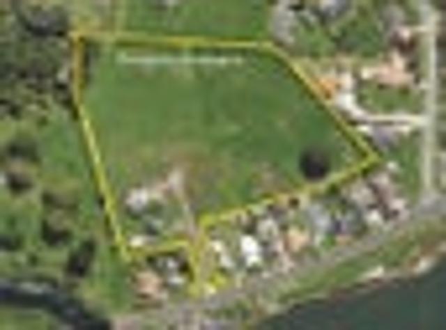 Subdivision Potential Meets Lifestyle Appeal