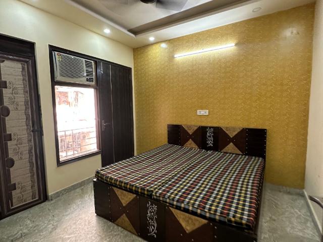 Subhash Nagar 2 Bedroom 100 Sq. Yd. Builder Floor in Subhash Nagar Delhi Listing ID: #10191