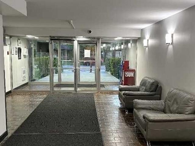 Sublet 2bd Apartment