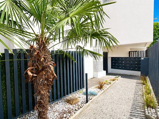SUBLIME APPARTEMENT DE 2 PIECES A LOUER AVEC BALCON, TERRASSE ET PARKING EN EXCLUSIVITE CHEZ BK IMMOBILIER