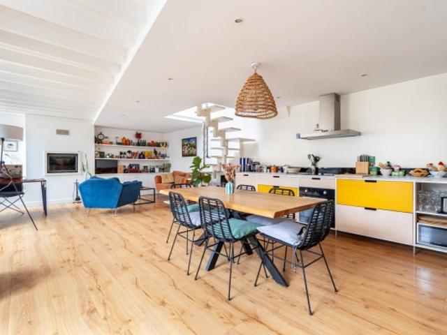 Sublime Appartement T3 avec terrasse aux Chartrons