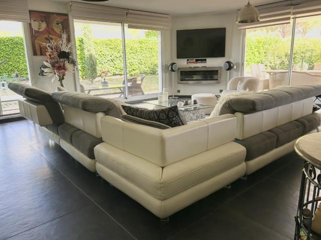 SUBLIME APPARTEMENT 3 PIECES 122M2 AVEC JARDIN