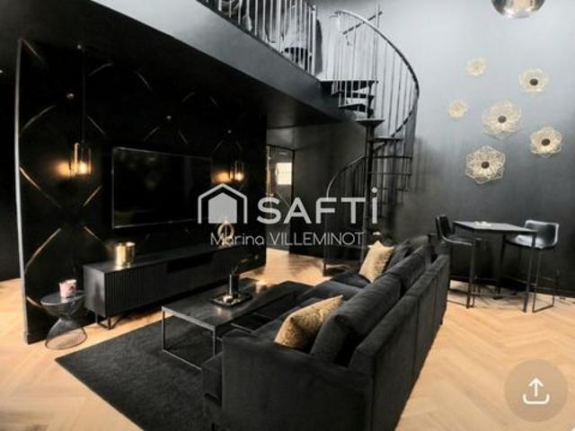 sublime loft refait entièrement a neuf