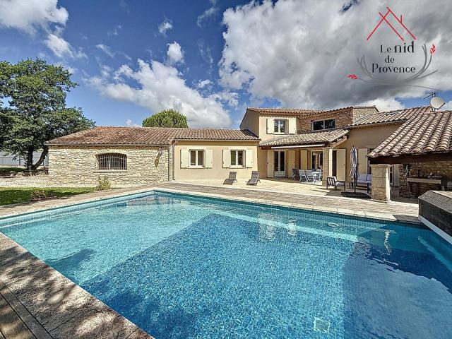 Sublime Villa Dans Un Cadre Idyllique 219m² La Roque sur Pernes