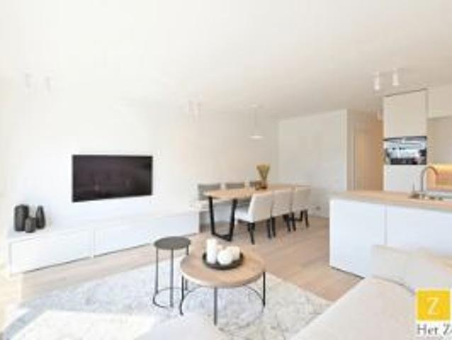 Subliem gerenoveerd appartement nabij Rubensplein te Knokke