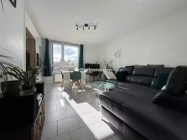 Sucy en Brie 94370 Achat / Vente appartement 3 pièces t3 cave