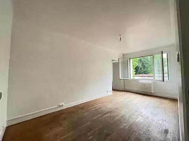 Sucy en Brie 94370 Achat / Vente appartement 2 pièces t2 cave balcon