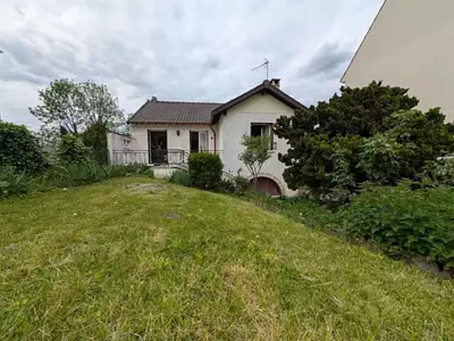 Sucy en Brie 94370 Achat / Vente maison 4 pièces t4 jardin terrasse
