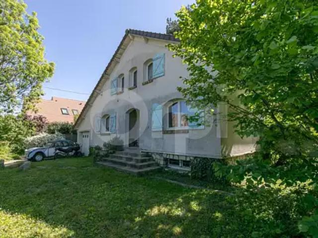 Sucy en Brie 94370 Achat / Vente maison 6 pièces t6 jardin terrasse