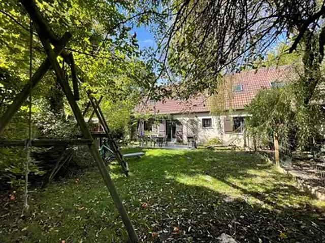 Sucy en Brie 94370 Achat / Vente maison 7 pièces t7 jardin terrasse
