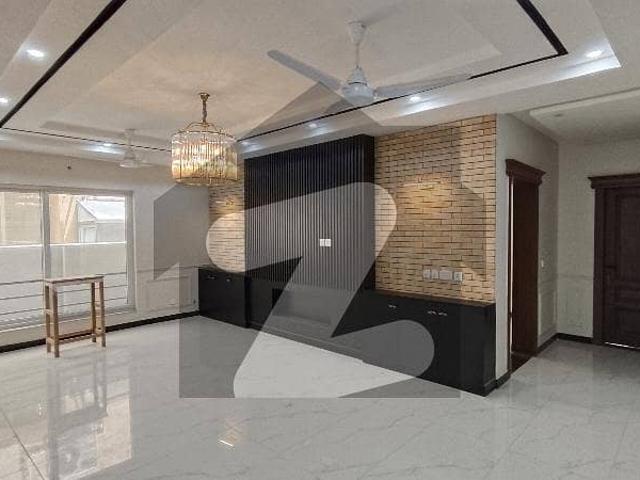 A Luxury House Upper Portion With Stunning Margallah View