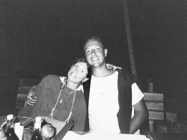 SUCHE: 3 5 Zimmerwohnung mit Balkon