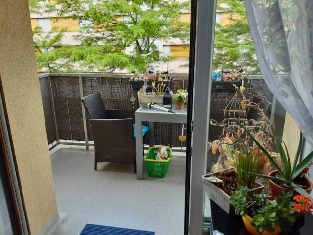 Suche Nachmieter für 2 Zimmer Wohnung mit Balkon