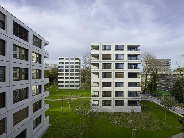 Suchen Sie luxuriösen Wohnkomfort in Stadtnähe?