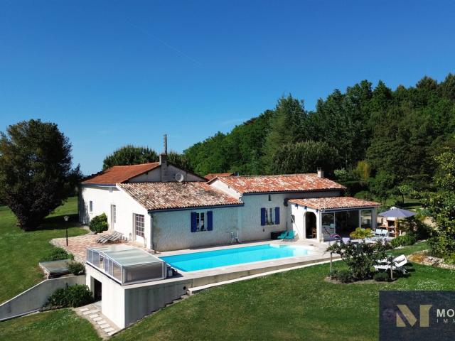 Sud Charente 16 178m² Barbezieux Saint Hilaire