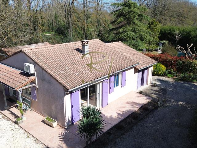 SUD ARDECHE VILLA AVEC PISCINE
