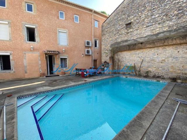 Sud d'Alès, maison de village avec piscine et jardin