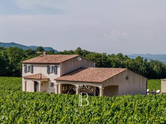 Sud de la France – Gonfaron – Propriété viticole Dgc Notre D. 230m² Gonfaron