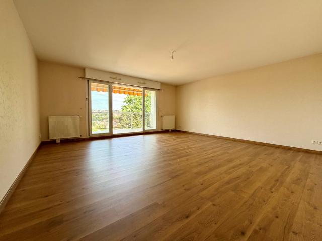 Sud Est de Limoges, appartement 3 chambres avec vue dégagée