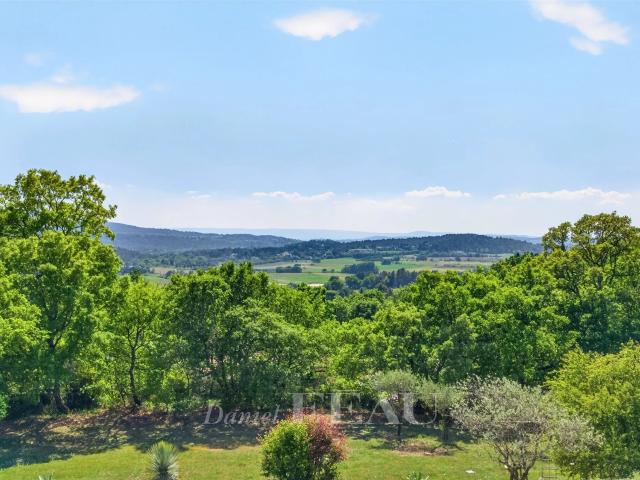 Sud Luberon Villa contemporaine avec vue dégagée à 180° 248m² La Bastide des Jourdans