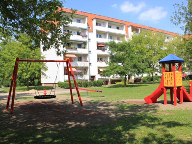 Südbalkon und gute Infrastruktur
