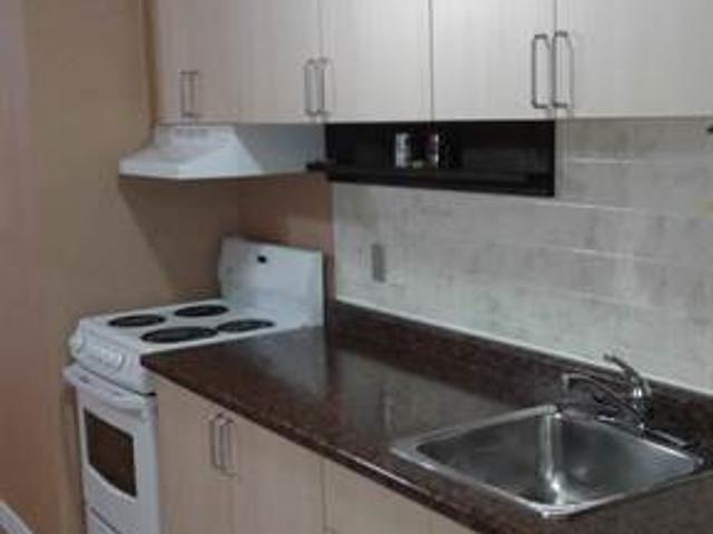 Sudbury Bachelor Suite for rent