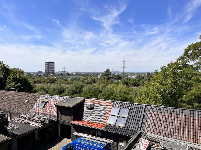 Südostviertel. 2,5 Raum. Fernwärme Heizung
