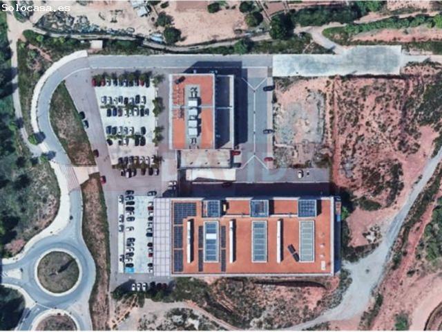 Suelo terciario en venta en Manresa