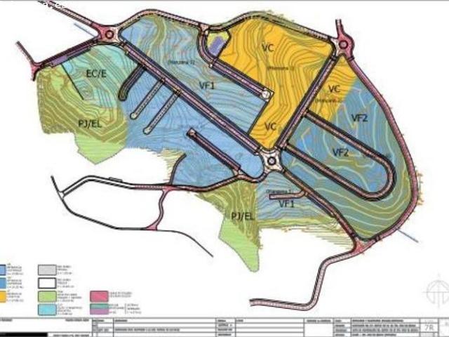 SUELO URBANO CONSOLIDADO PARA CUATRO VIVIENDAS