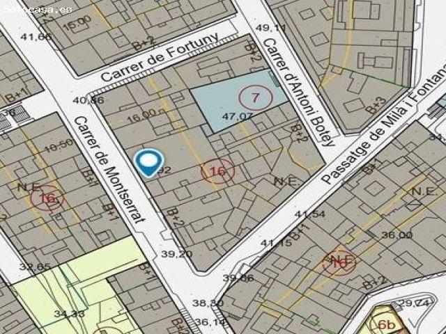 Suelo Urbano Consolidado Residencial Plurifamiliar en el Barrio de Sant Crist