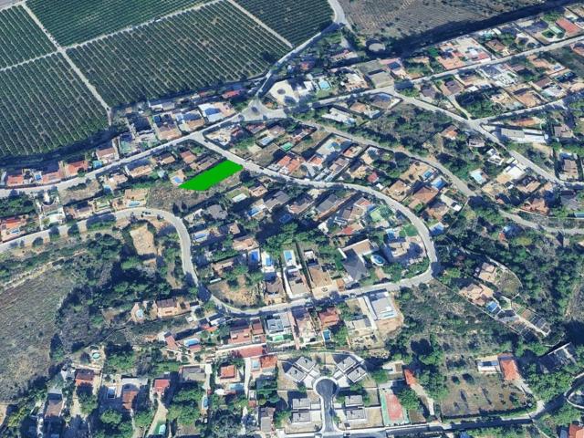 Suelo urbano en Monserrat Valencia
