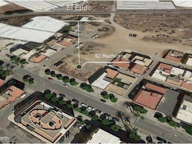 Suelo urbano en venta en el ejido