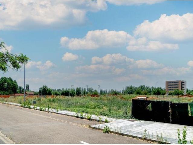 SUELO URBANO EN ZONA LA LASTRA