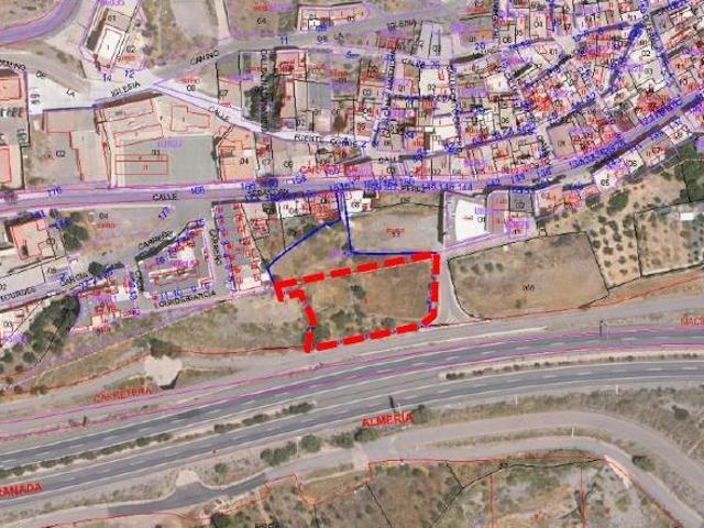 Suelo urbano edificable con terreno agrícola anexo en Gérgal