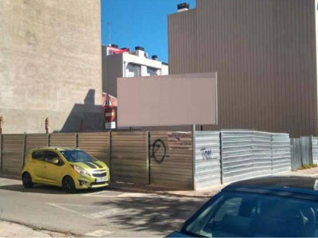 Suelo urbano residencial en Figueres