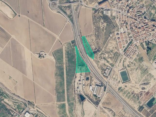 Suelo urbanizable en la Peraleja