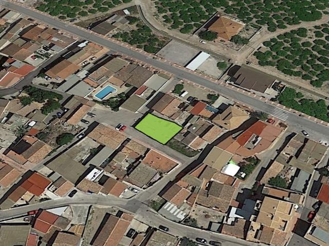 Suelo en C/ Juan XXIII